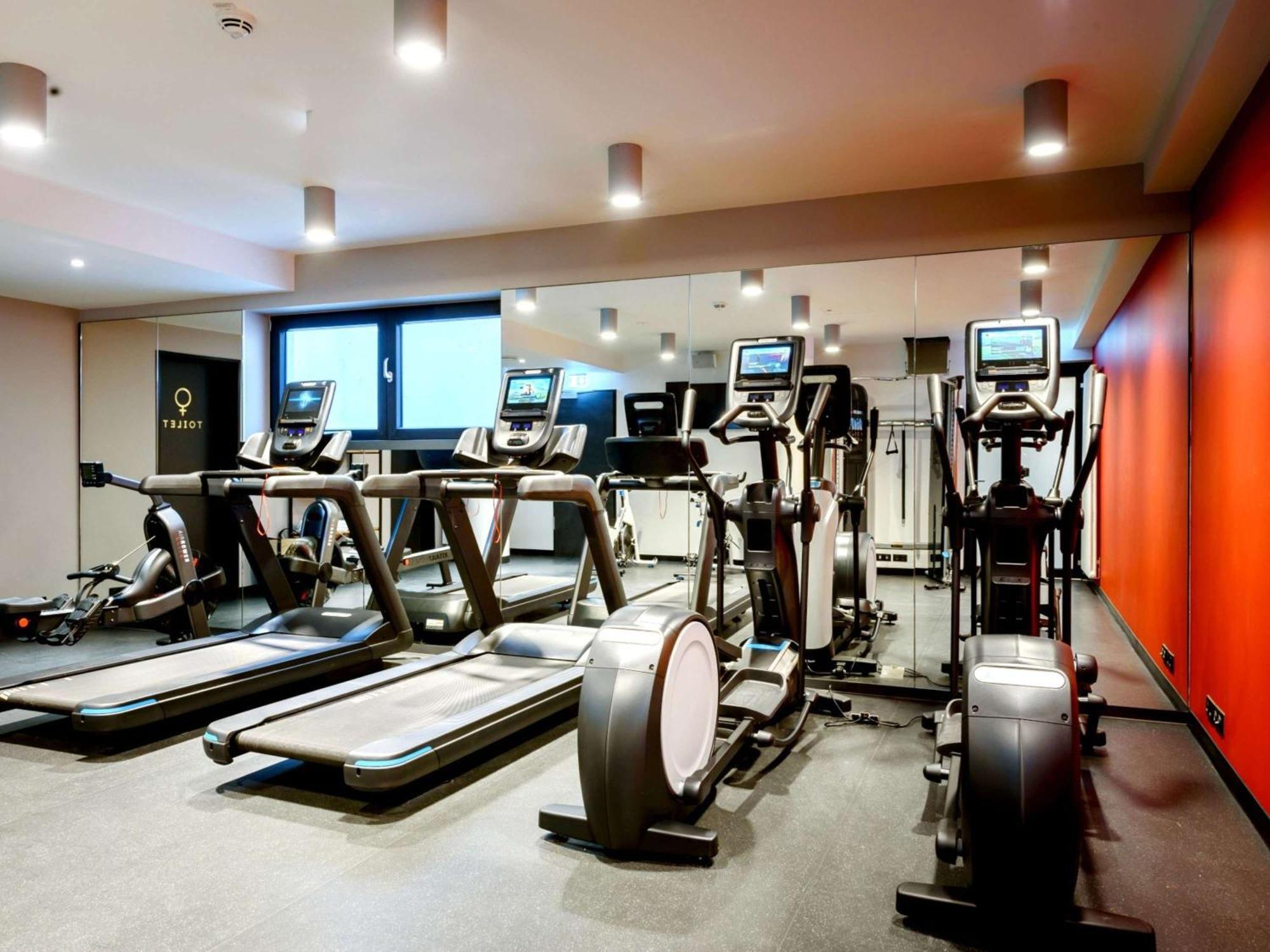 Novotel Regensburg Zentrum Dış mekan fotoğraf