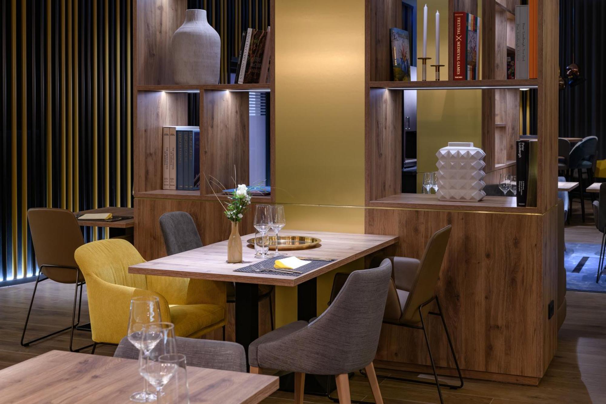 Novotel Regensburg Zentrum Dış mekan fotoğraf